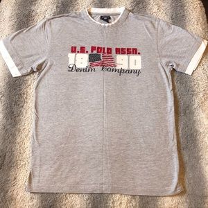 🐎 U.S. Polo Assn Tee Shirt 1980 American Flag Men’s Medium Grey Red White